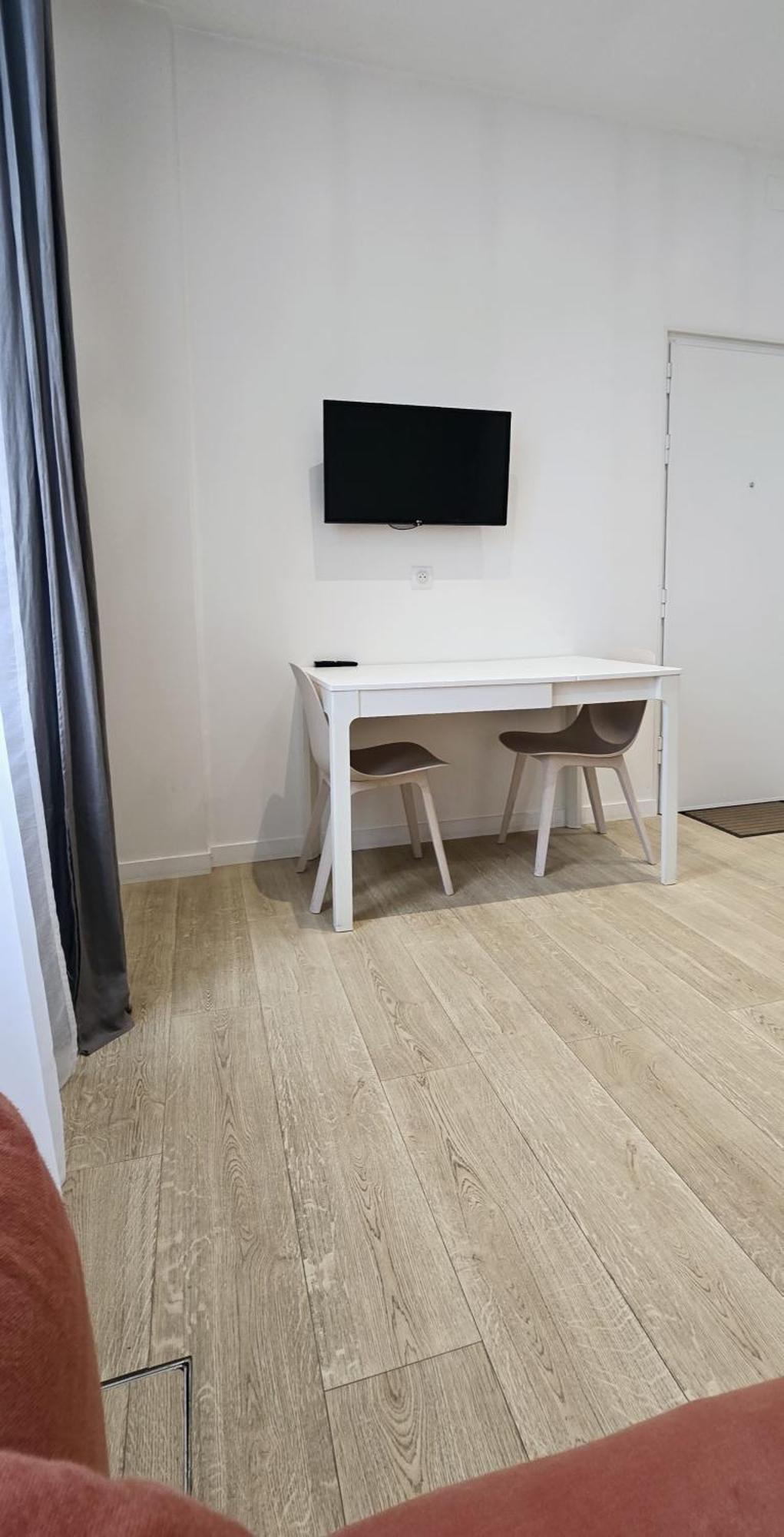 Catel Studio Hyper Centre Saint Dizier Bagian luar foto